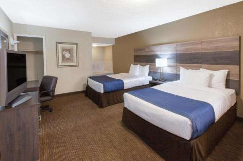 Baymont by Wyndham Downtown Detroit Main image 2